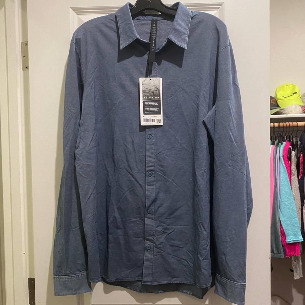 NWT lululemon men’s shirt